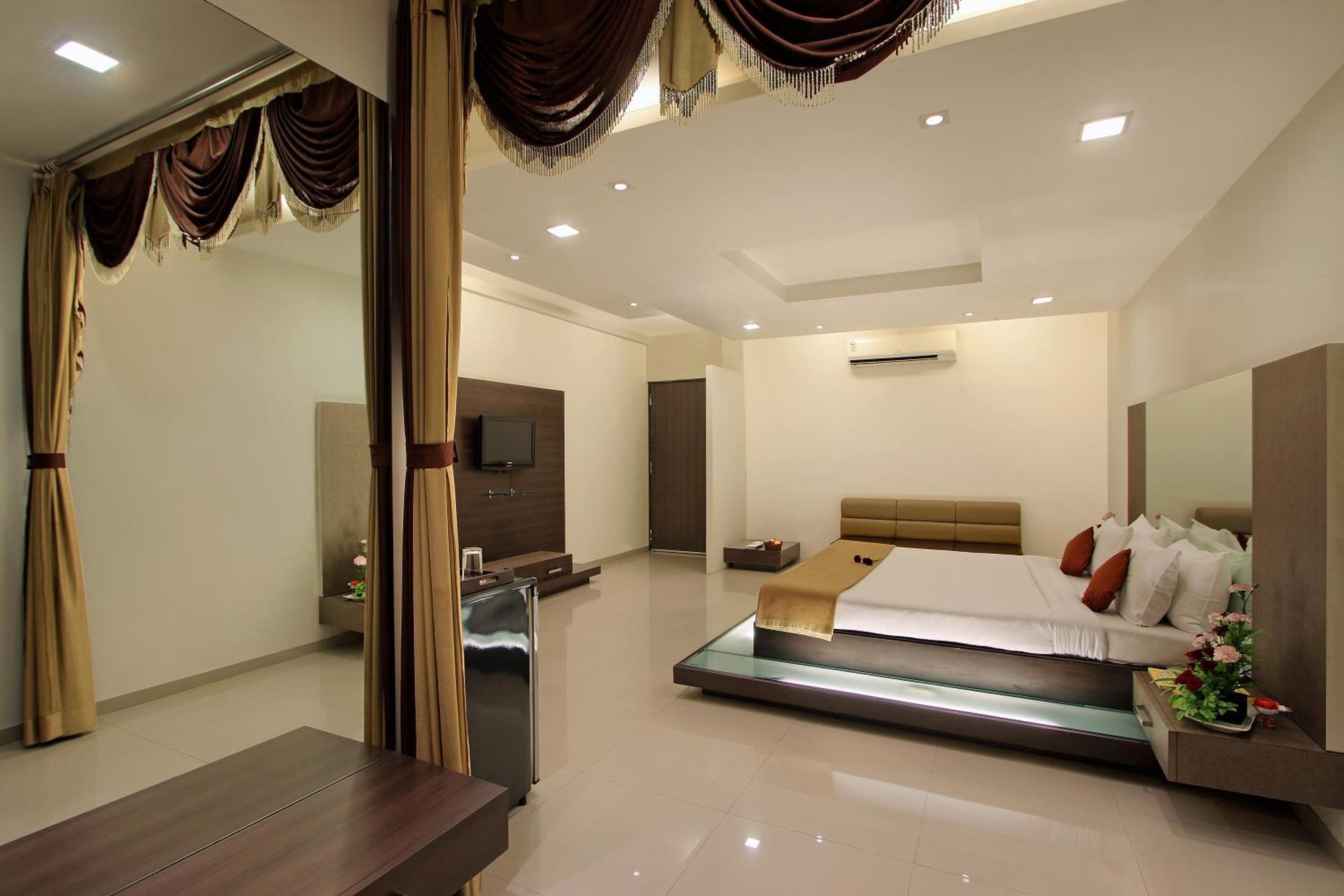 Prakruti Resort Vadodara Exterior foto